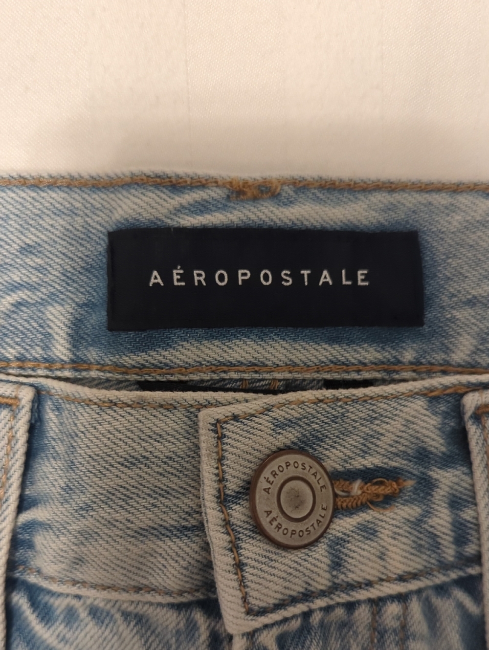 Aeropostale Light Blue Distressed Denim Skirt with Pockets And Branded Button - Picture 2 of 9